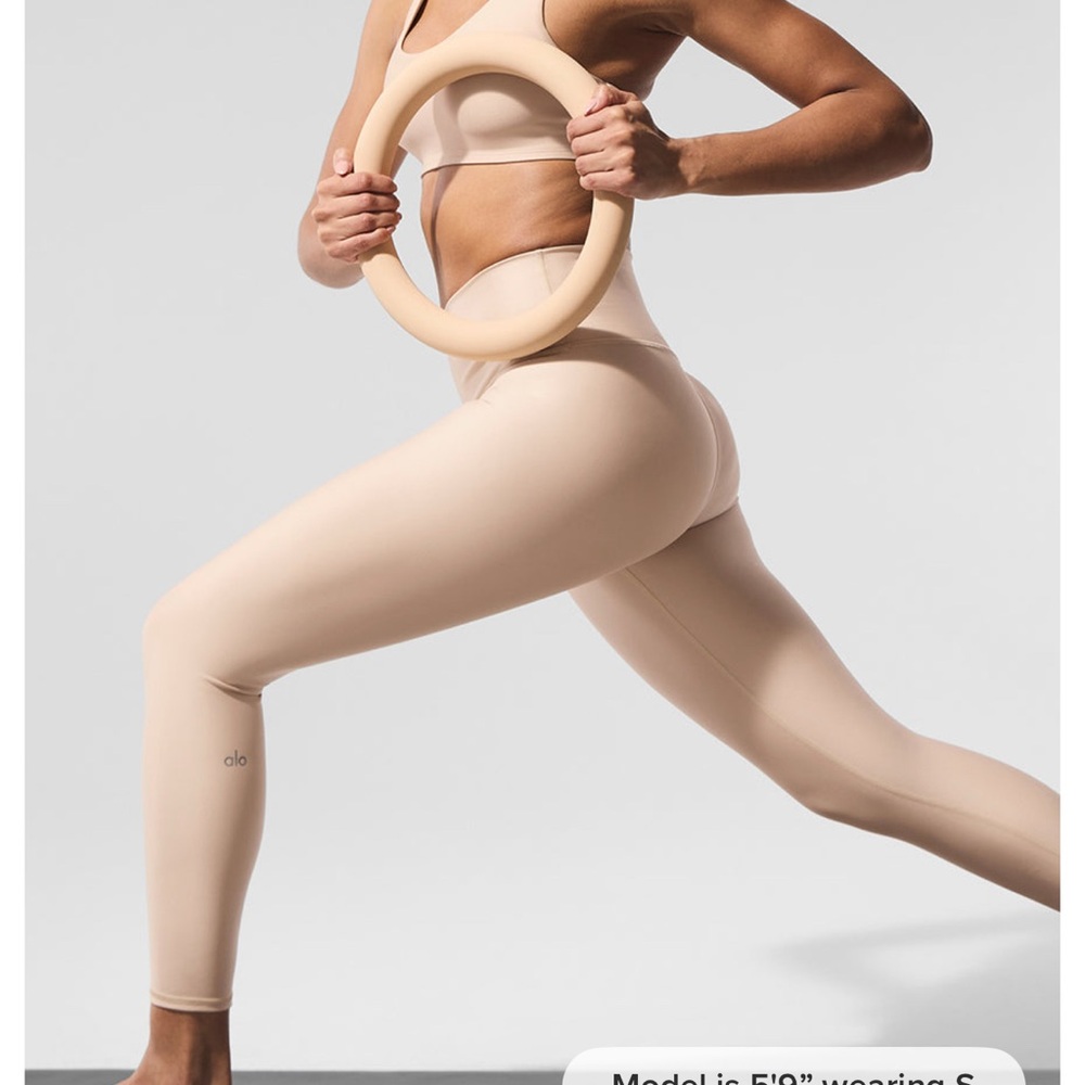 ALO 7/8 High-Waist Airlift Legging - Macademia